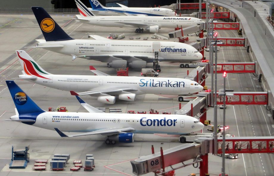 10 Formas de contactar con American Airlines en español: una guía completa